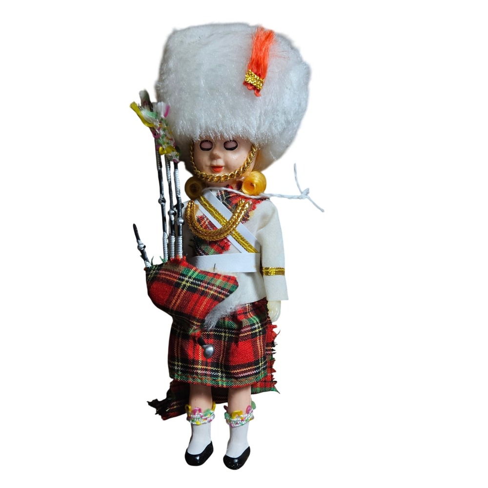 Vintage Scottish Bagpiper Souvenir Doll Red Tartan Kilt Sleepy Eyes Traditional